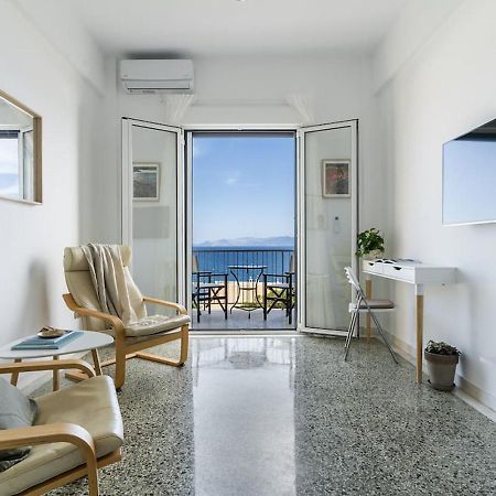 Apartament On The Port Rafína Zewnętrze zdjęcie